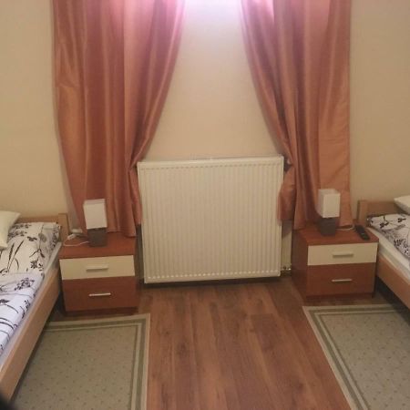Apartman Sveti Rok ซาเกร็บ ภายนอก รูปภาพ