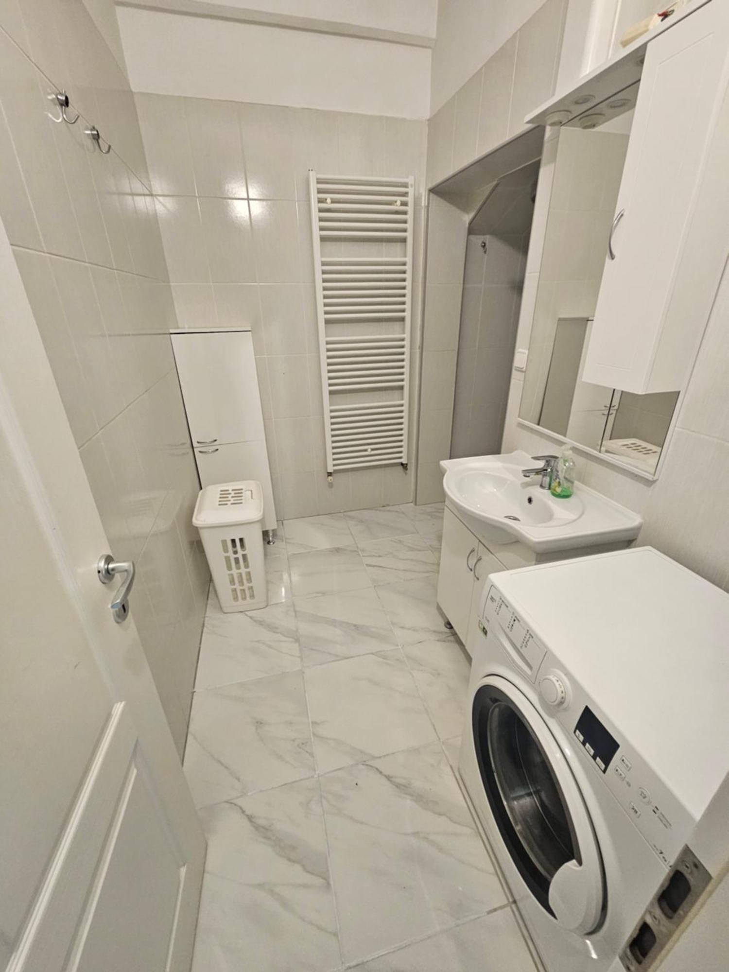 Apartman Sveti Rok ซาเกร็บ ภายนอก รูปภาพ